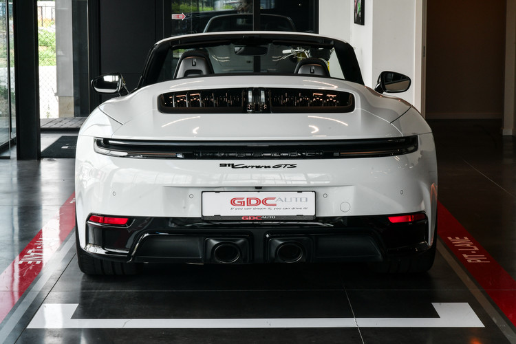 dealer showroom